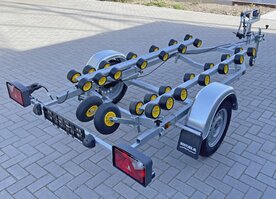 Trailer voor bootje tot 4 meter